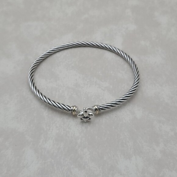 David Yurman 3mm Cable Fleur de Lis Bracelet with 18K Gold Hook Clasp - Picture 1 of 6